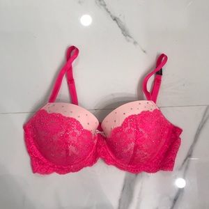 NWT Victoria’s Secret Bra